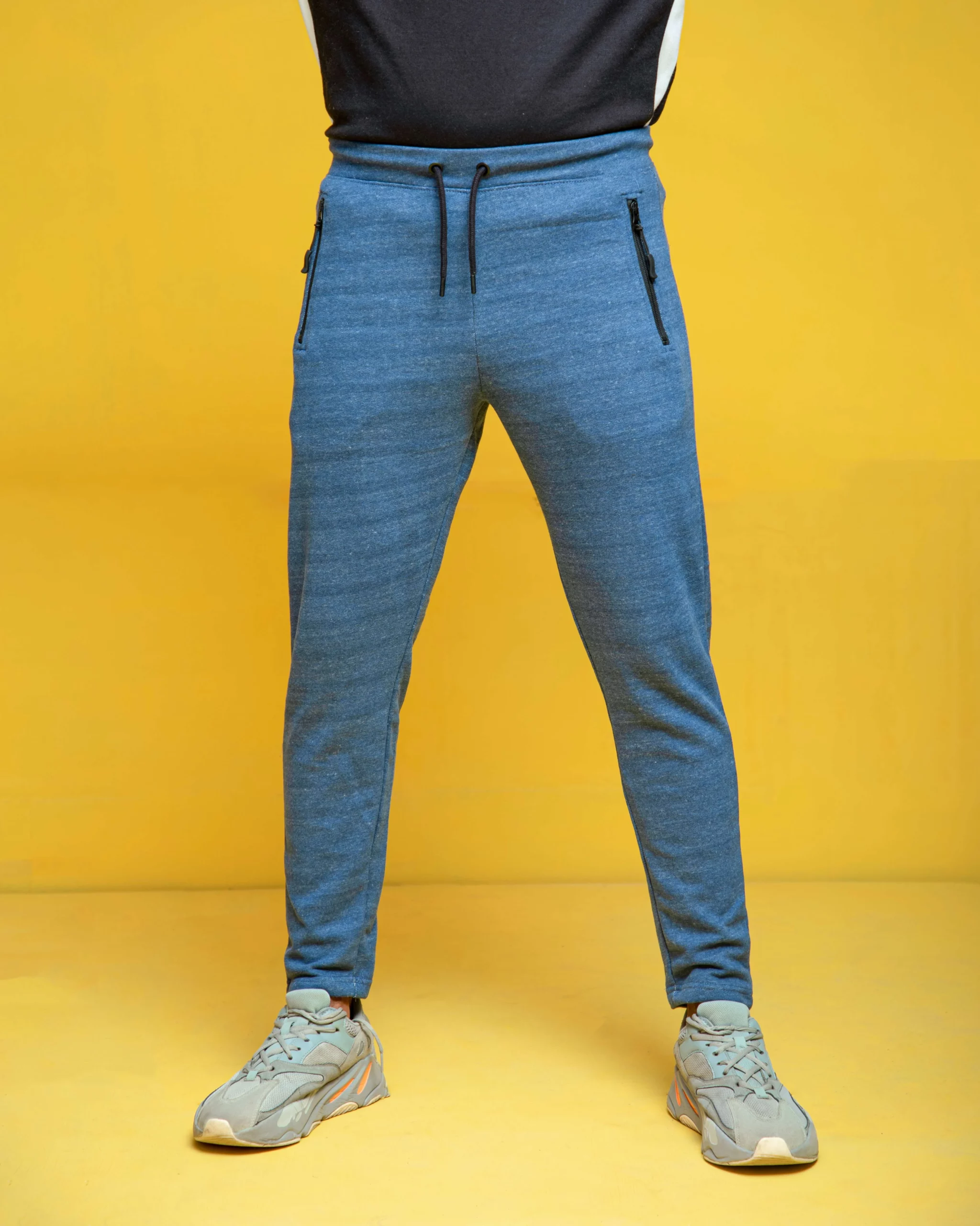 https://urbanstyle.com.pk/wp-content/uploads/2023/11/Trendy-Trousers-2-copy-scaled.webp